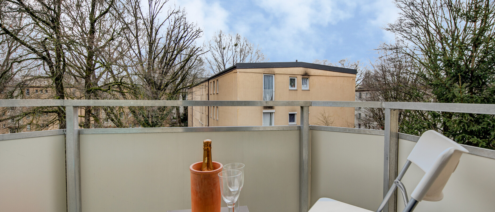 appartement München Parkstadt Bogenhausen 01 balcon 10517