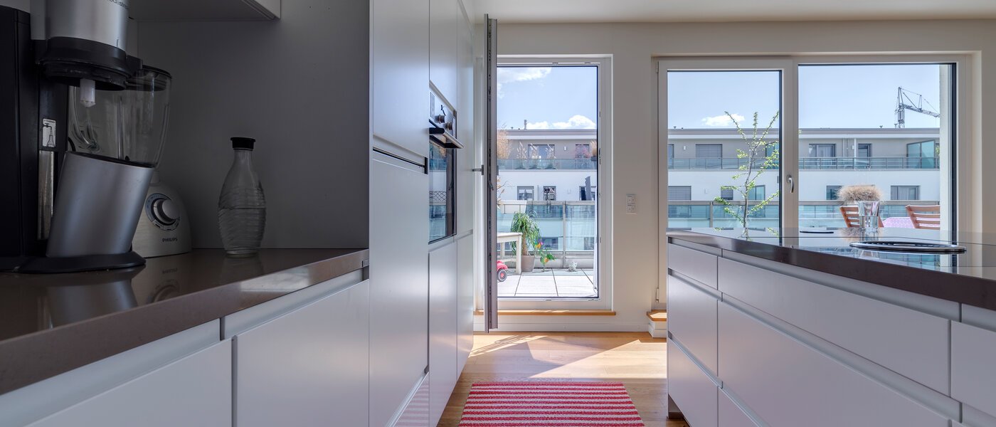 appartement München Mittersendling 04 cuisine 10537