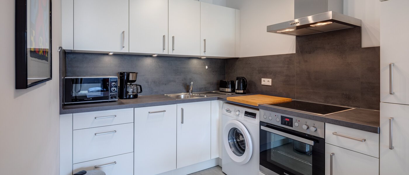 appartement München Schwabing-Nord (zw. Leopoldstraße & Englischen Garten) 01 cuisine 10547