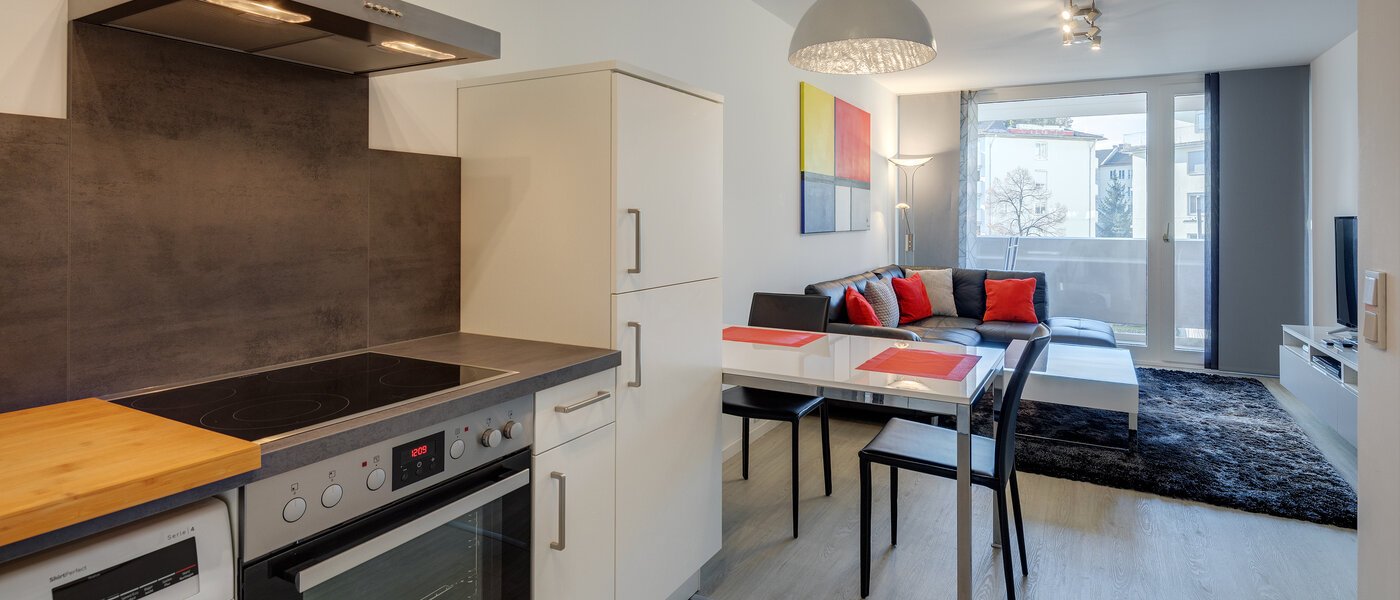 appartement München Schwabing-Nord (zw. Leopoldstraße & Englischen Garten) 03 cuisine 10547