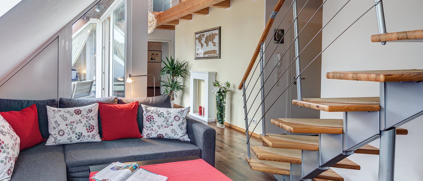appartement sous les toits München Obersendling 02 salon 10566