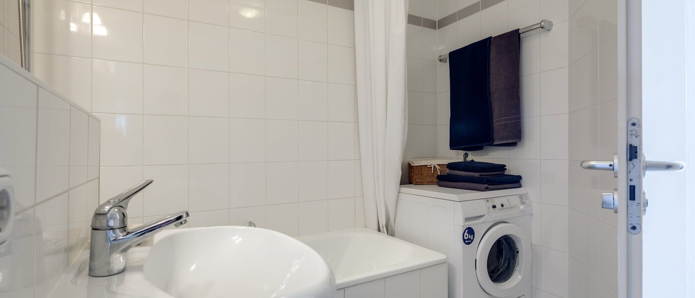 appartement style maisonnette München Sendling 02 salle de bain 10582