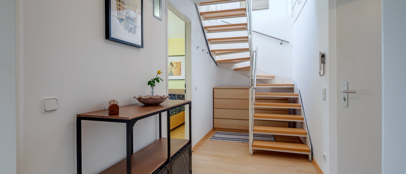 appartement style maisonnette München Sendling 02 entrée/couloir 10582