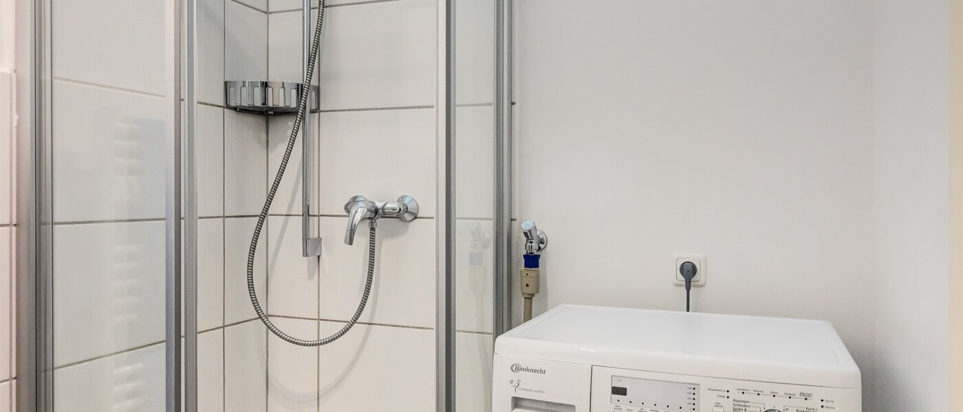 studio München Neuhausen 02 salle de bain 10591