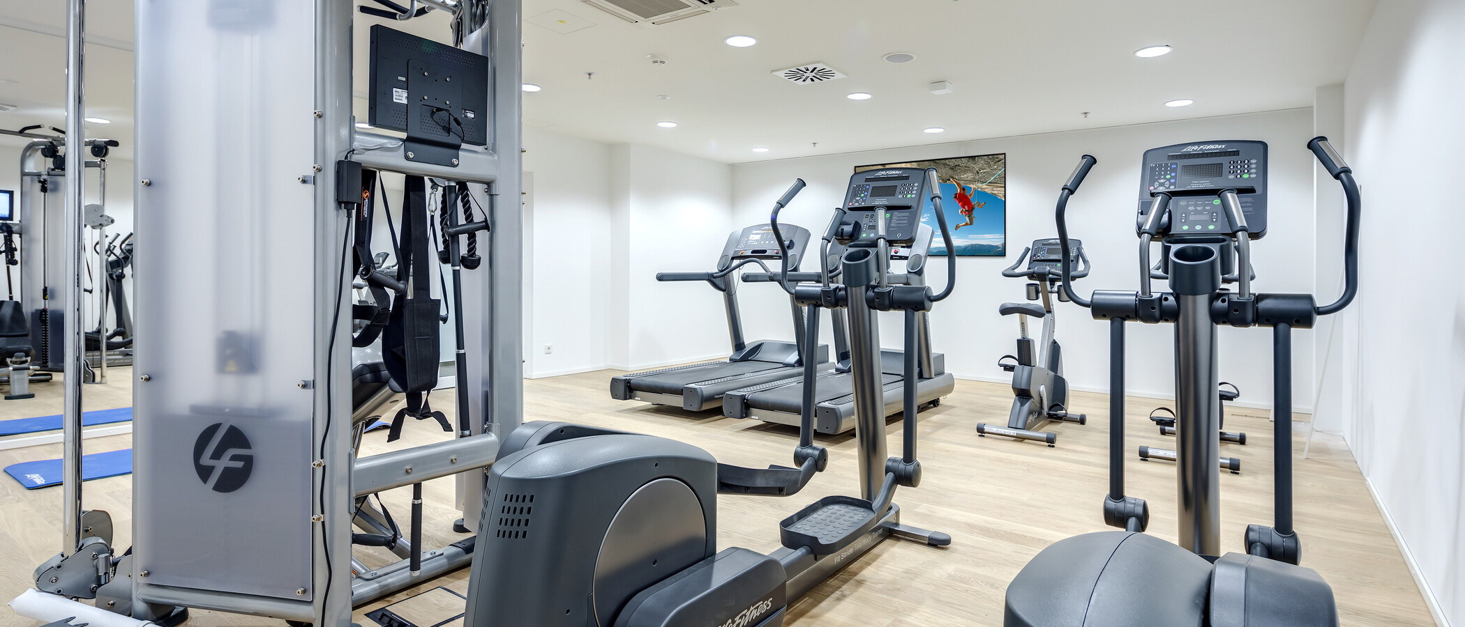 appartement München Nymphenburg 01 fitness 10602