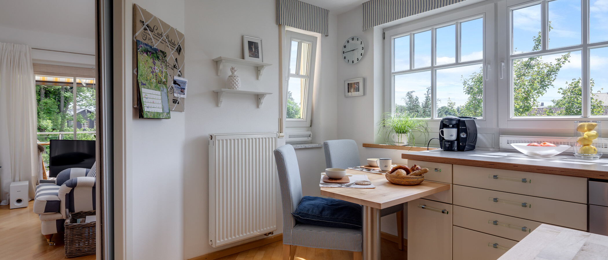 appartement style maisonnette avec mezzanine Tutzing 05 cuisine 10604