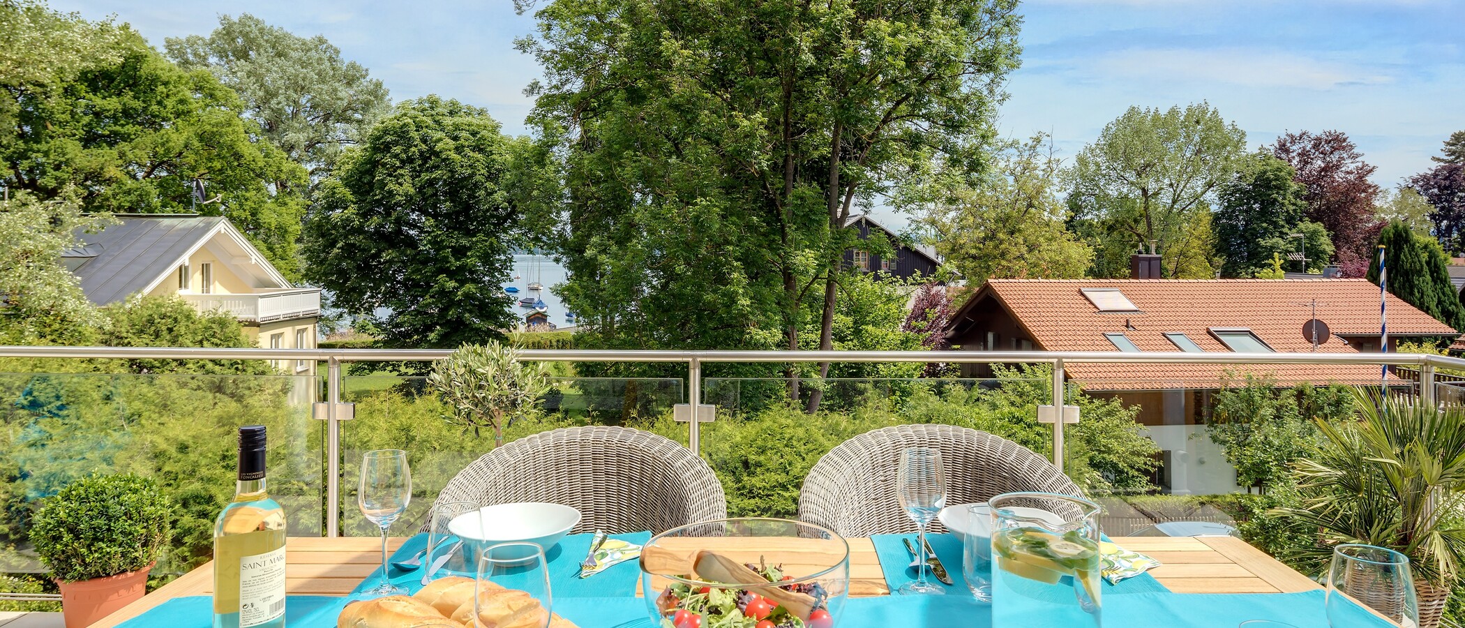 appartement style maisonnette avec mezzanine Tutzing 04 terrasse 10604