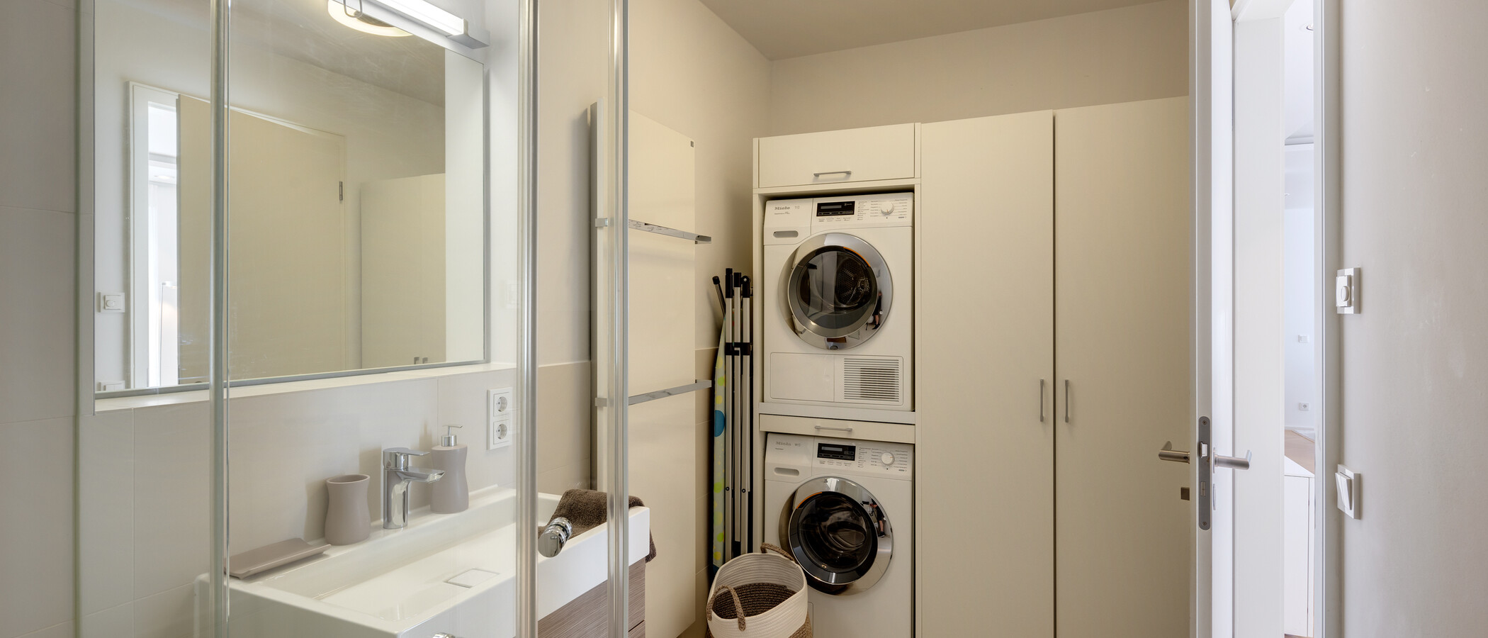 appartement München Nymphenburg 01 2ème s. de bain 10628