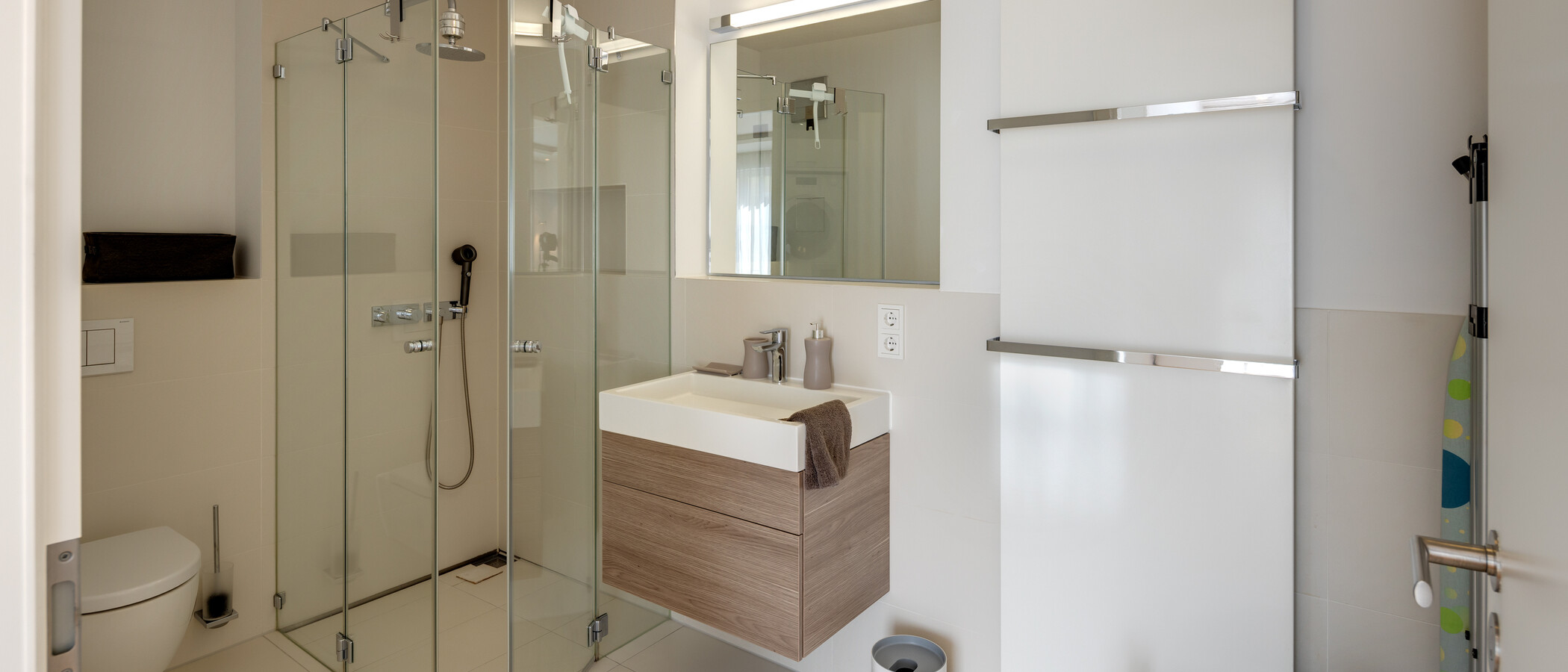 appartement München Nymphenburg 02 2ème s. de bain 10628