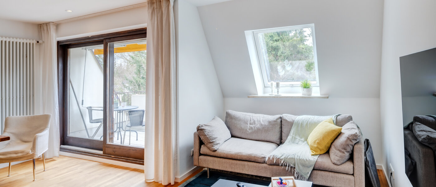 appartement sous les toits München Trudering 02 pièce à vivre 10634