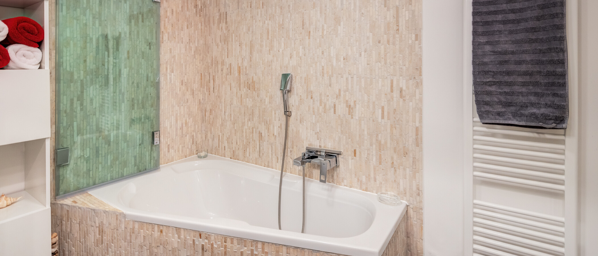 appartement sous les toits Gräfelfing 02 1ère salle de bain 10636