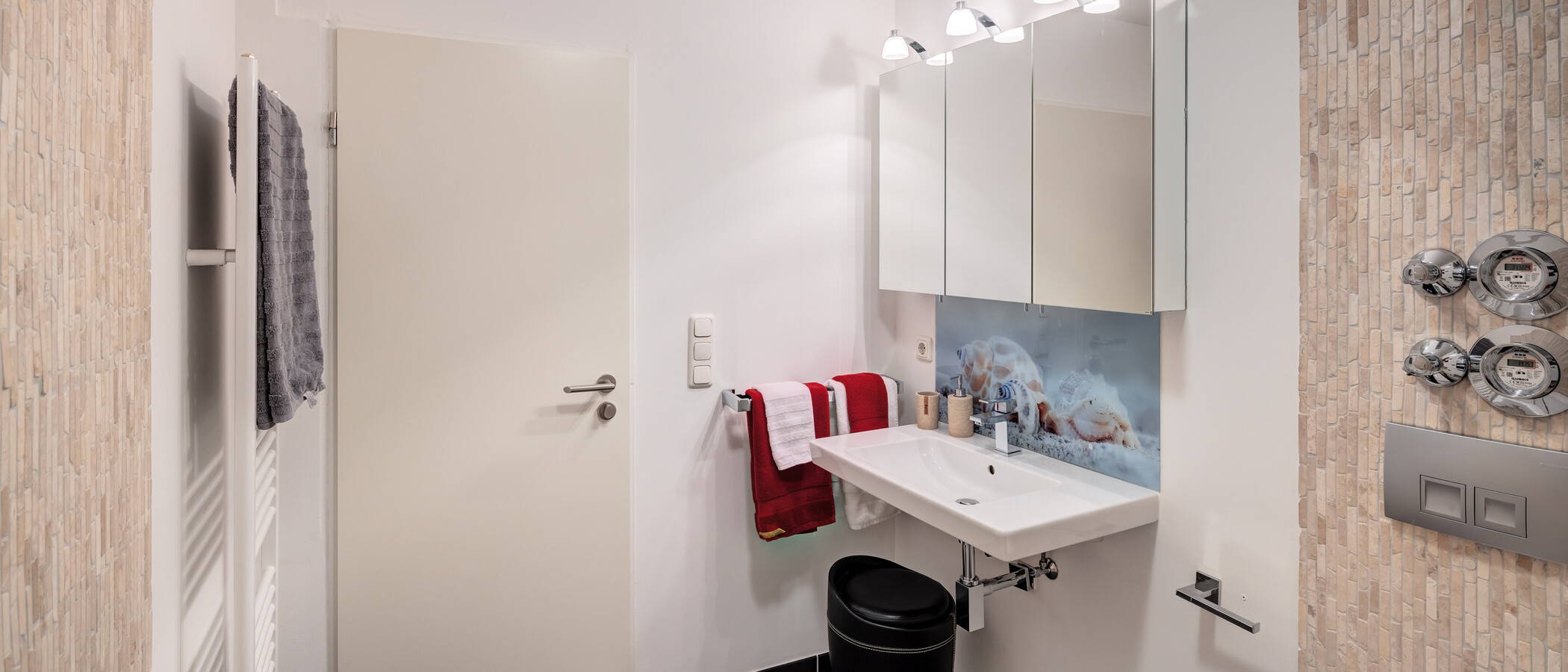 appartement sous les toits Gräfelfing 03 1ère salle de bain 10636
