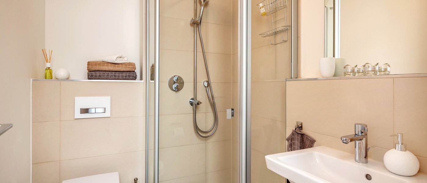 maison München Schwabing 02 2ème s. de bain 10644