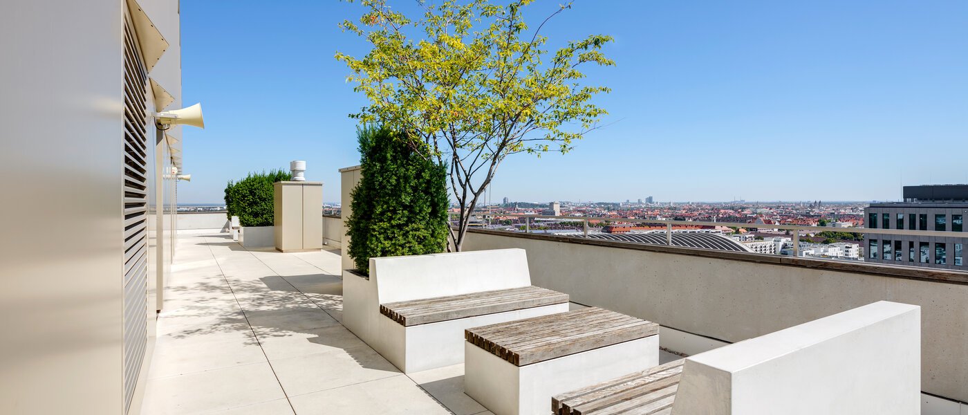 appartement München Nymphenburg 03 terrasse commune  10684