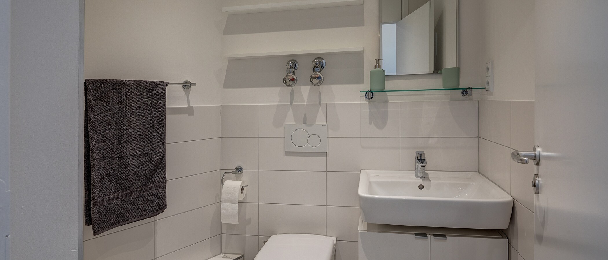 studio München Schwabing-Nord (zw. Leopoldstraße & Englischen Garten) 02 salle de bain 10753