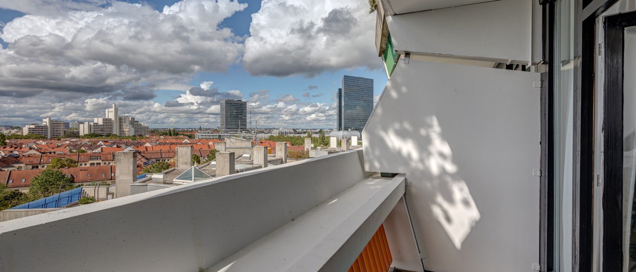 studio München Schwabing-Nord (zw. Leopoldstraße & Englischen Garten) 01 balcon 10753