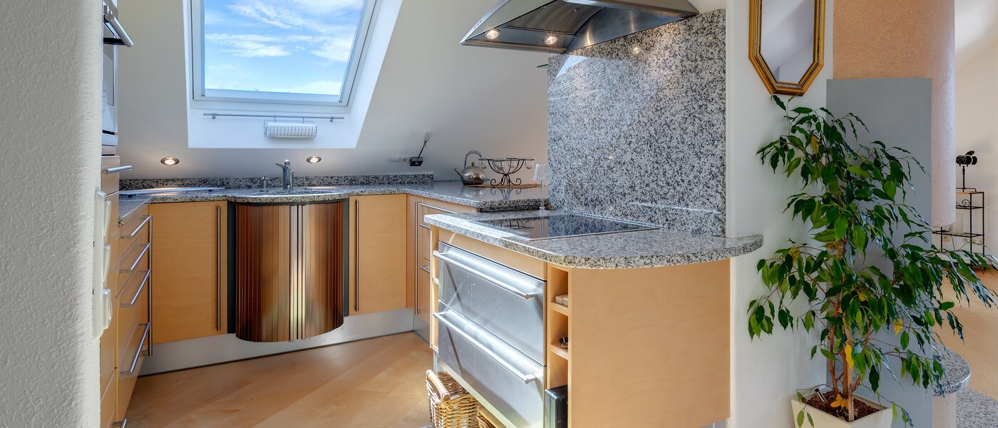 appartement sous les toits Neubiberg 02 cuisine 10767