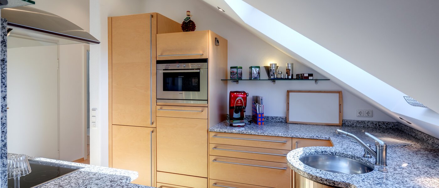 appartement sous les toits Neubiberg 03 cuisine 10767