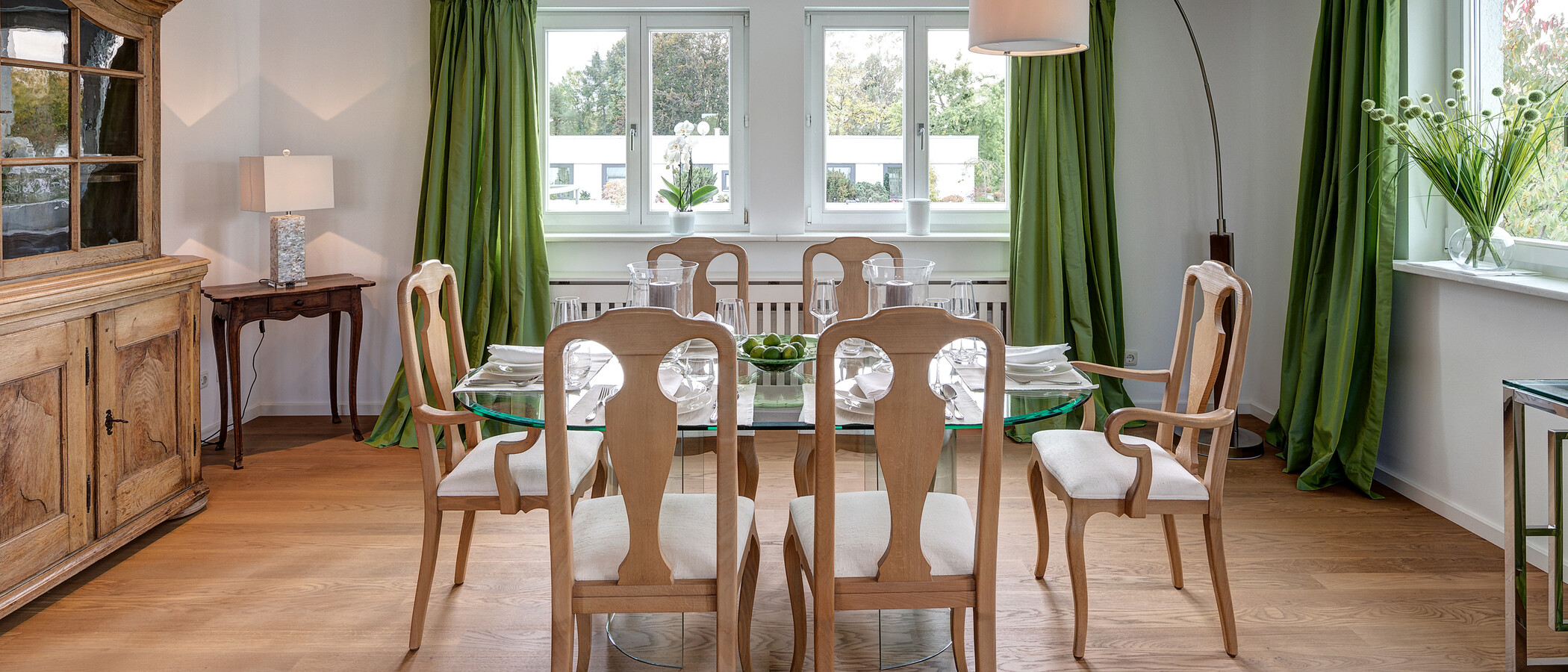 appartement avec terrasse sur le toit München Bogenhausen 02 salon 10781
