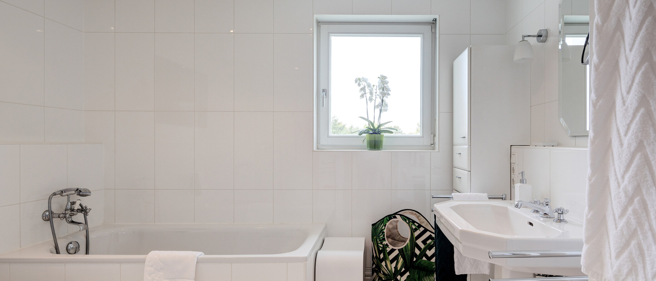 appartement avec terrasse sur le toit München Bogenhausen 02 salle de bain 10781