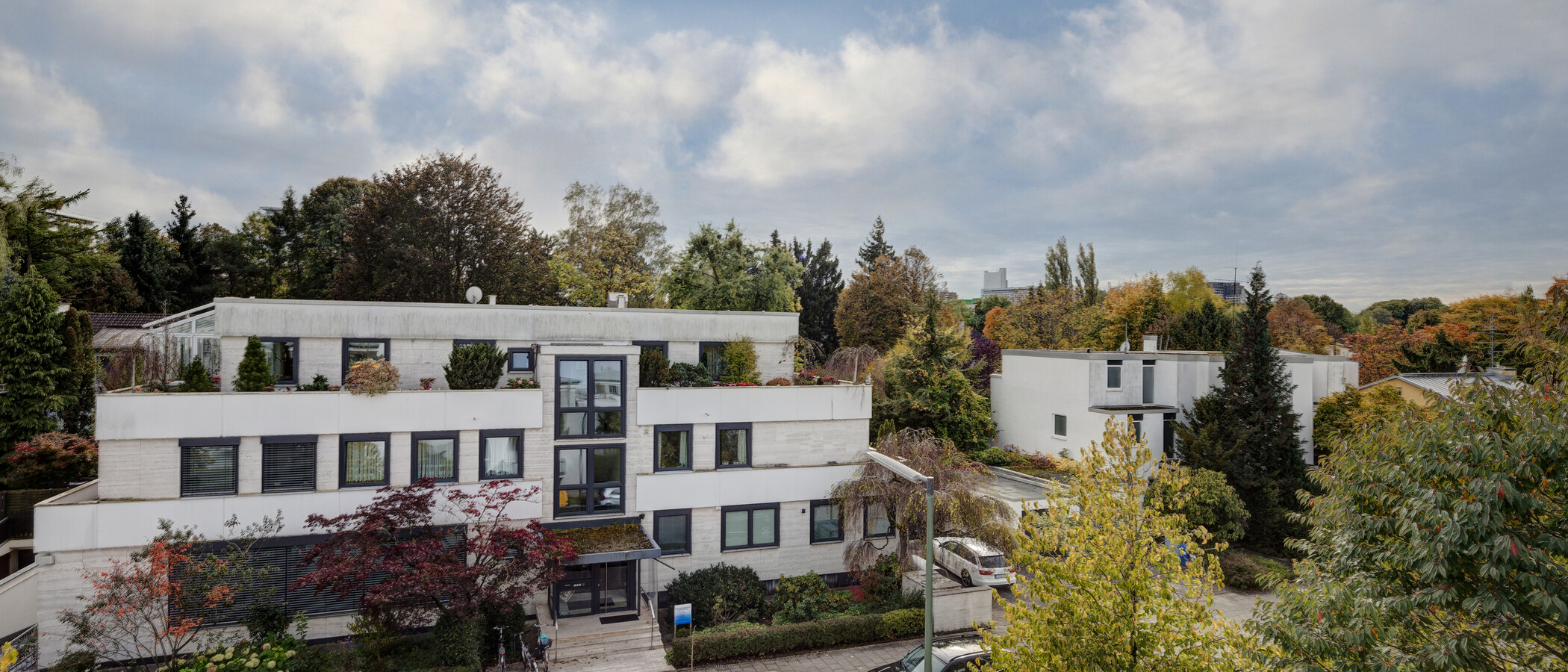 appartement avec terrasse sur le toit München Bogenhausen 03 vue 10781