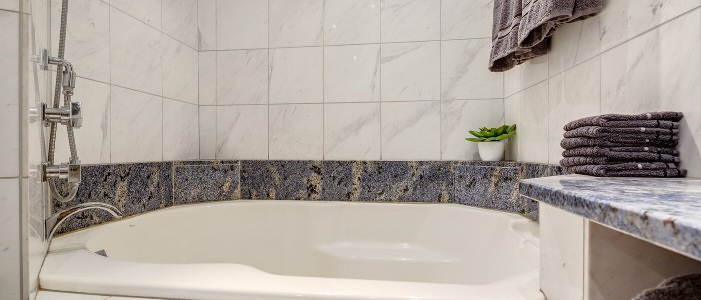 appartement sous les toits München Denning 02 salle de bain 10809