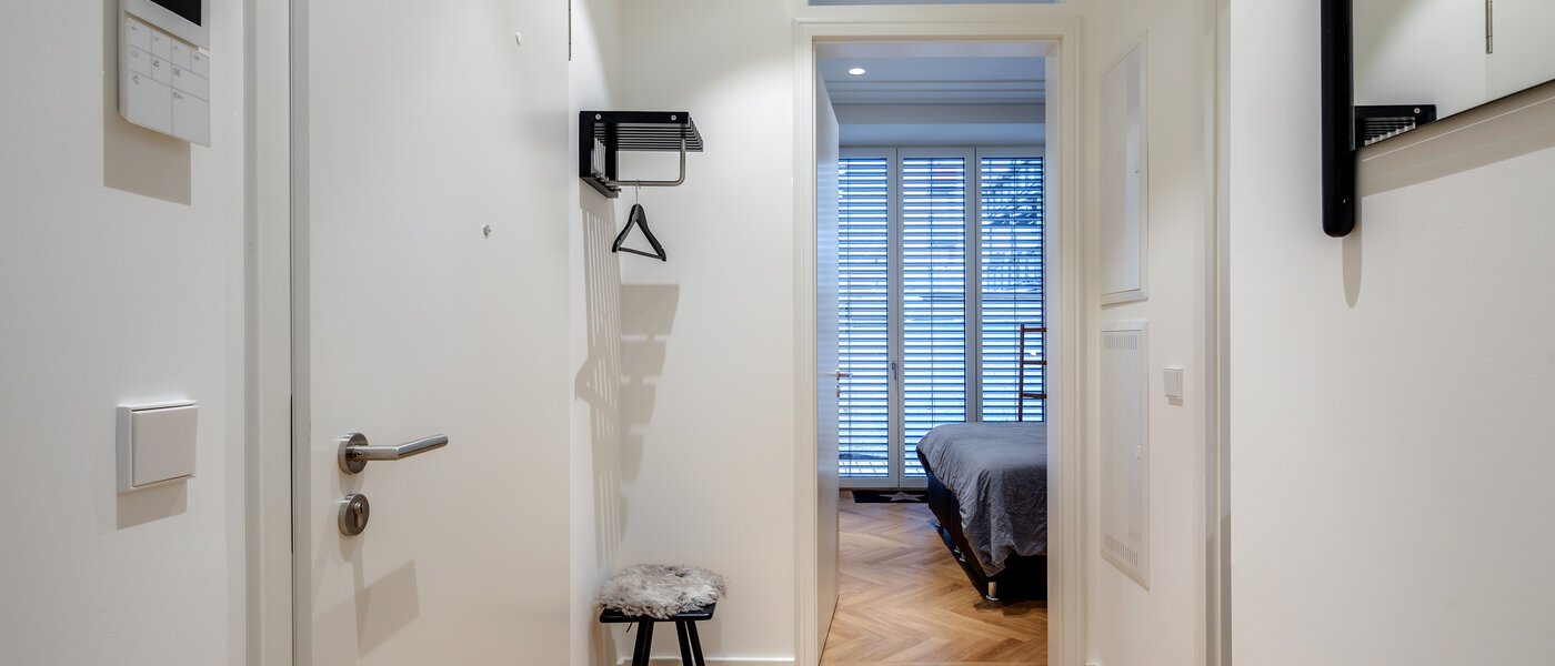 appartement München Maxvorstadt - Rund um den Josephplatz 01 entrée/couloir 10848