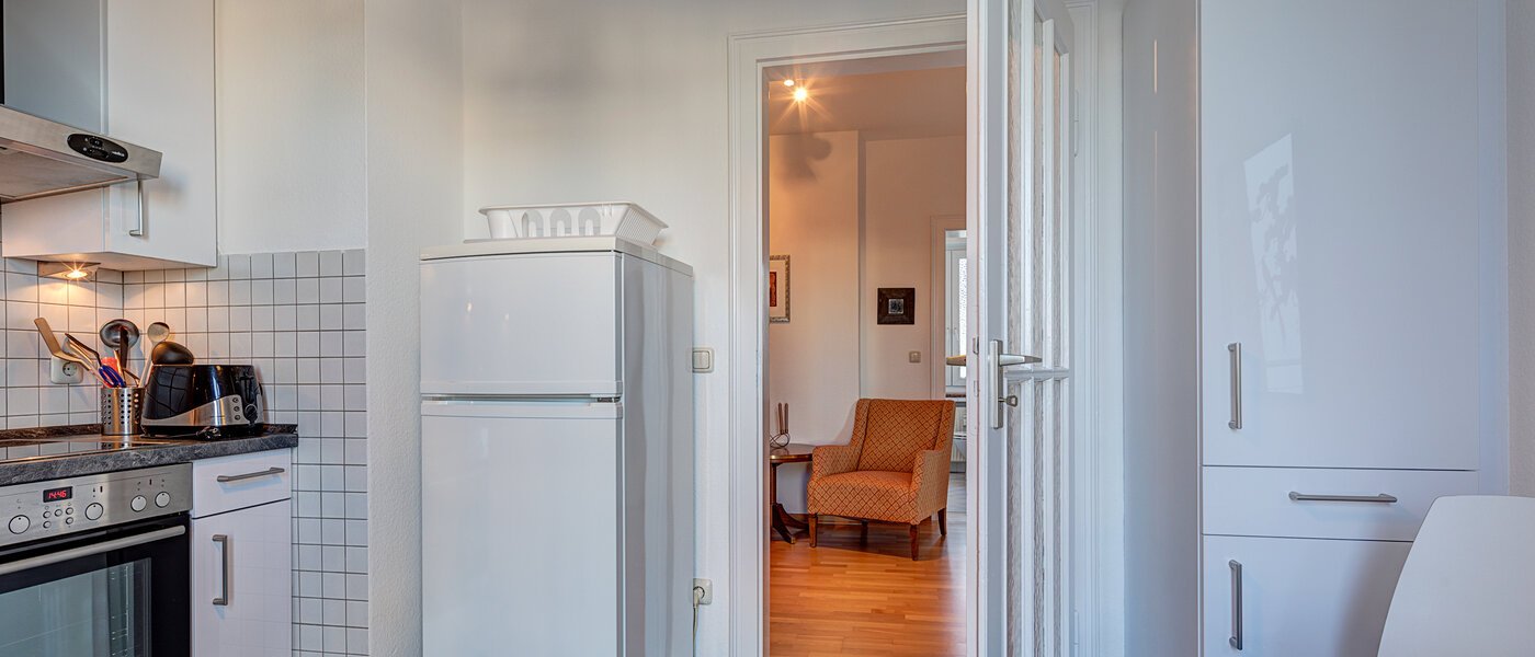 appartement München Schwabing (links der Leopoldstraße) 05 cuisine 10852