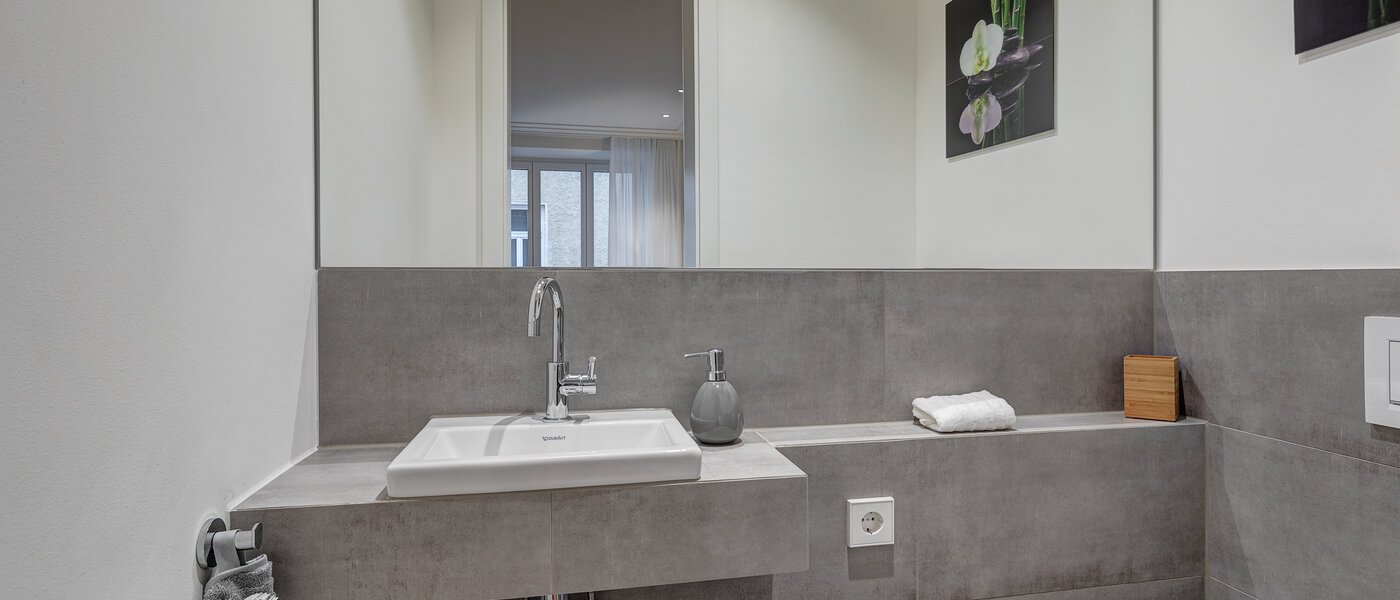 appartement München Maxvorstadt - Rund um den Josephplatz 01 deux toilettes 10866