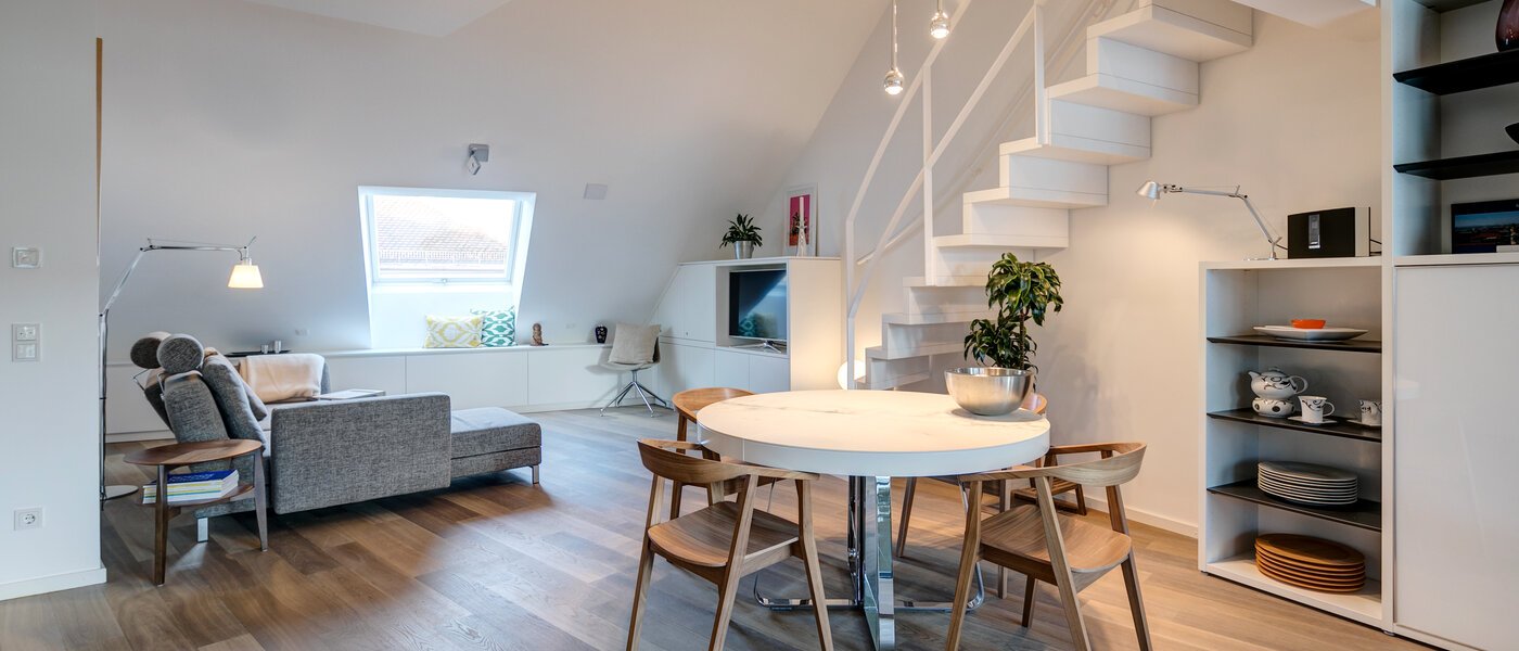 appartement avec mezzanine München Maxvorstadt 01 salon 10881