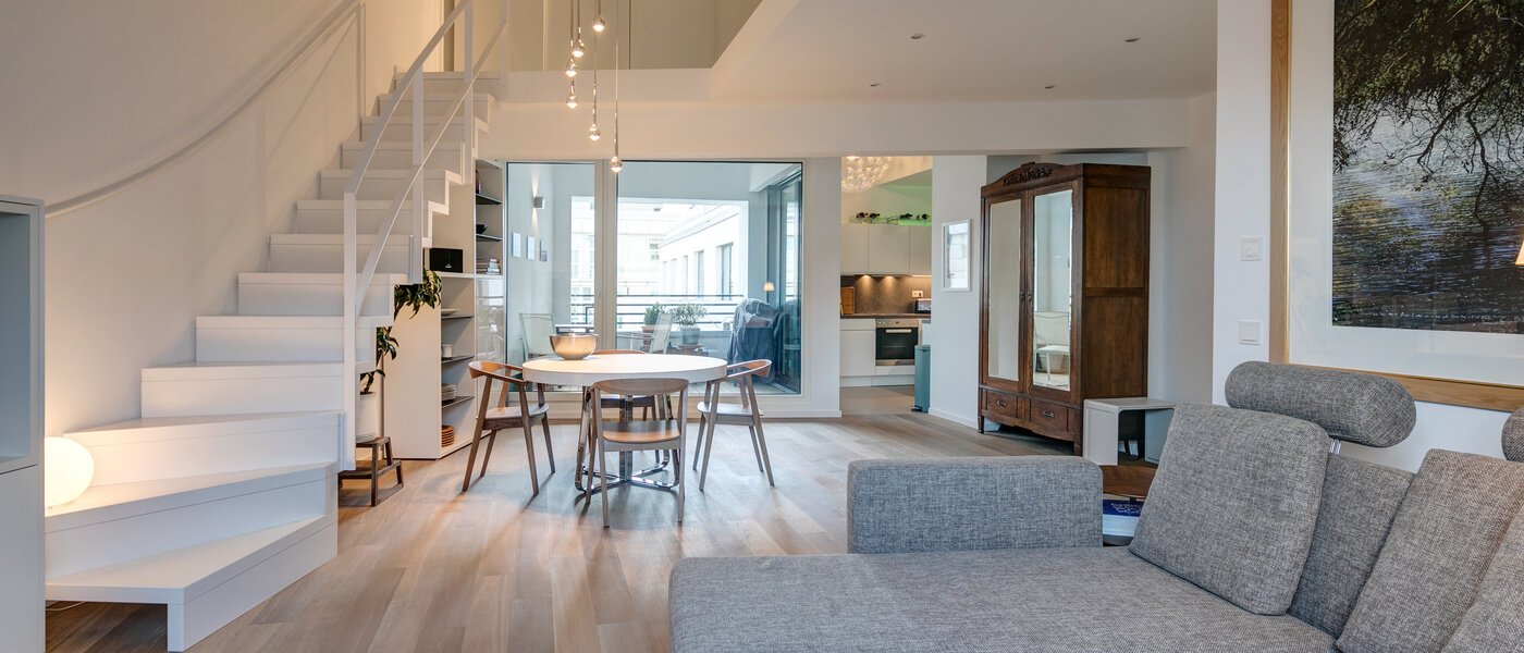 appartement avec mezzanine München Maxvorstadt 03 salon 10881