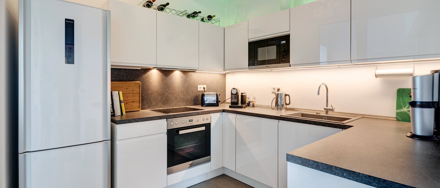 appartement avec mezzanine München Maxvorstadt 01 cuisine 10881