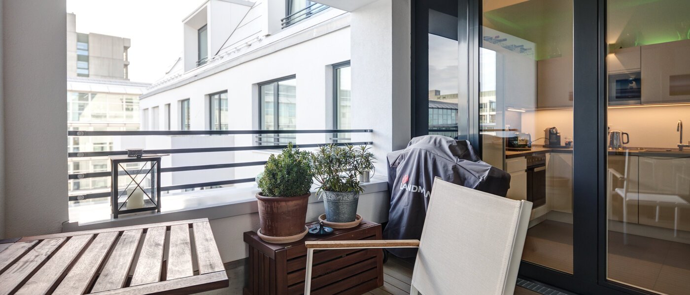 appartement avec mezzanine München Maxvorstadt 02 balcon 10881