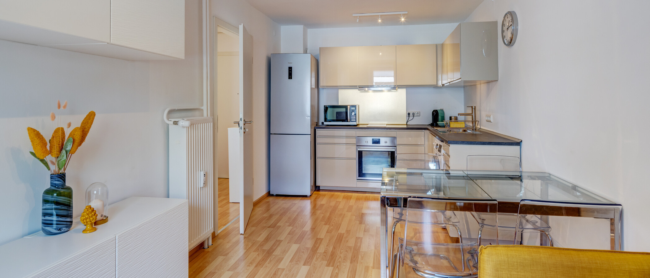 appartement München Schwabing-West (rund um den Hohenzollernplatz) 03 pièce à vivre 10889