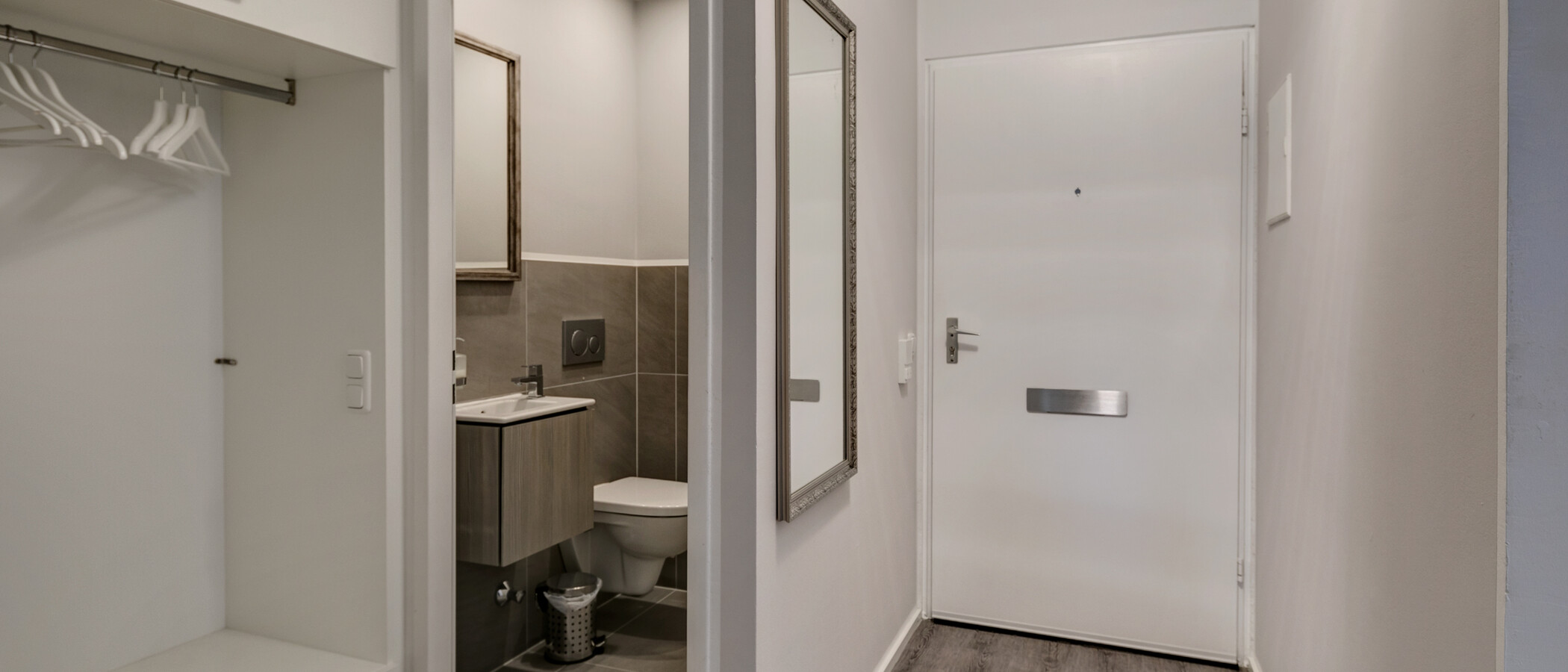 appartement München Schwabing (rechts der Leopoldstraße) 01 entrée/couloir 10897