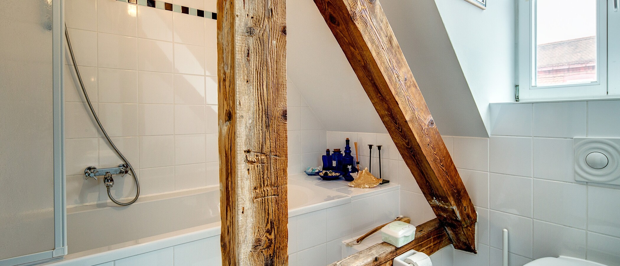 appartement avec mezzanine München Schwabing (links der Leopoldstraße) 01 salle de bain 1090