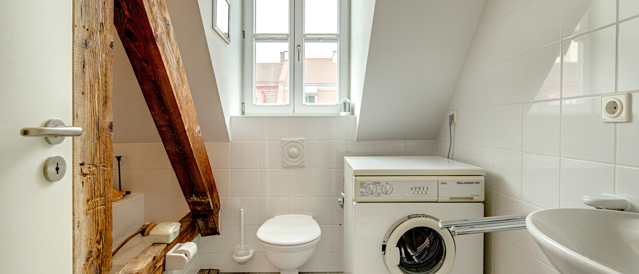 appartement avec mezzanine München Schwabing (links der Leopoldstraße) 02 salle de bain 1090