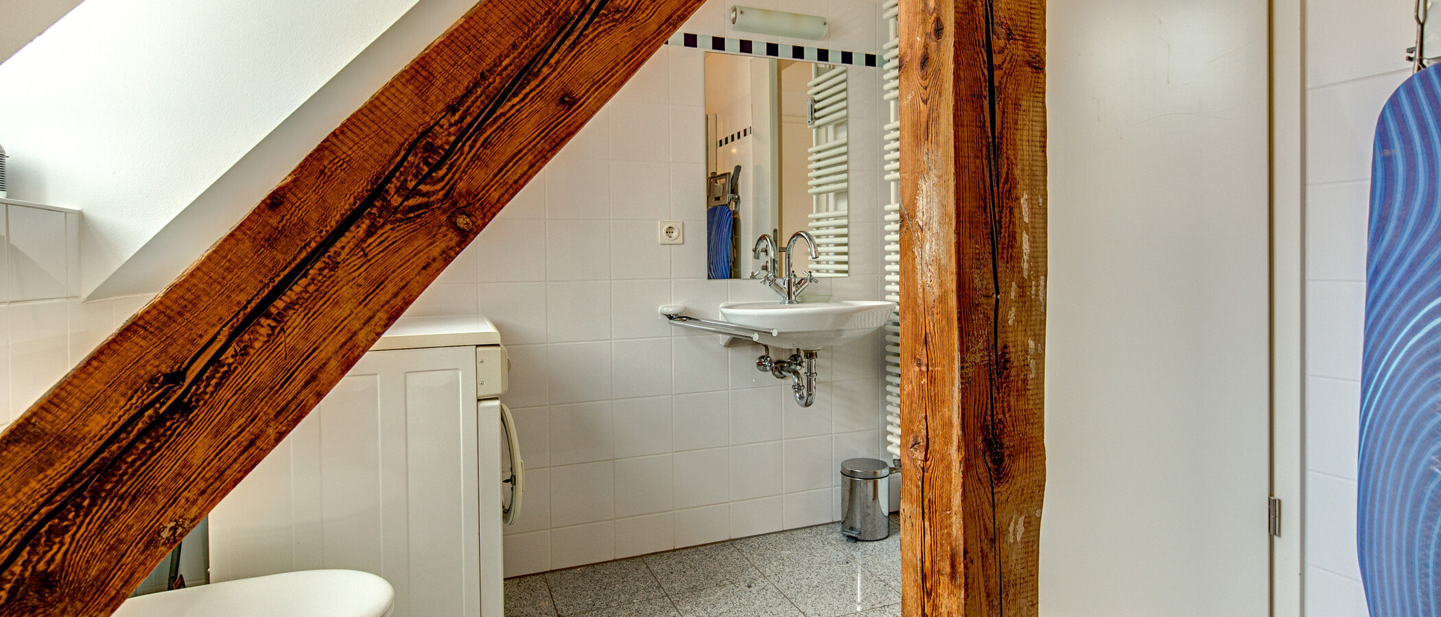 appartement avec mezzanine München Schwabing (links der Leopoldstraße) 03 salle de bain 1090