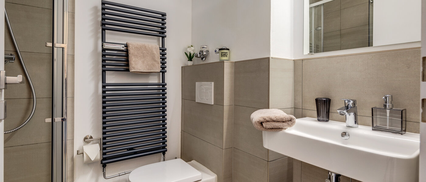 appartement München Obermenzing 01 salle de bain 10924