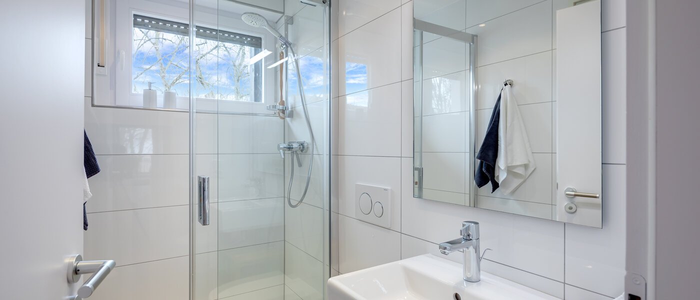 appartement style maisonnette München Oberföhring 01 2ème s. de bain 10997