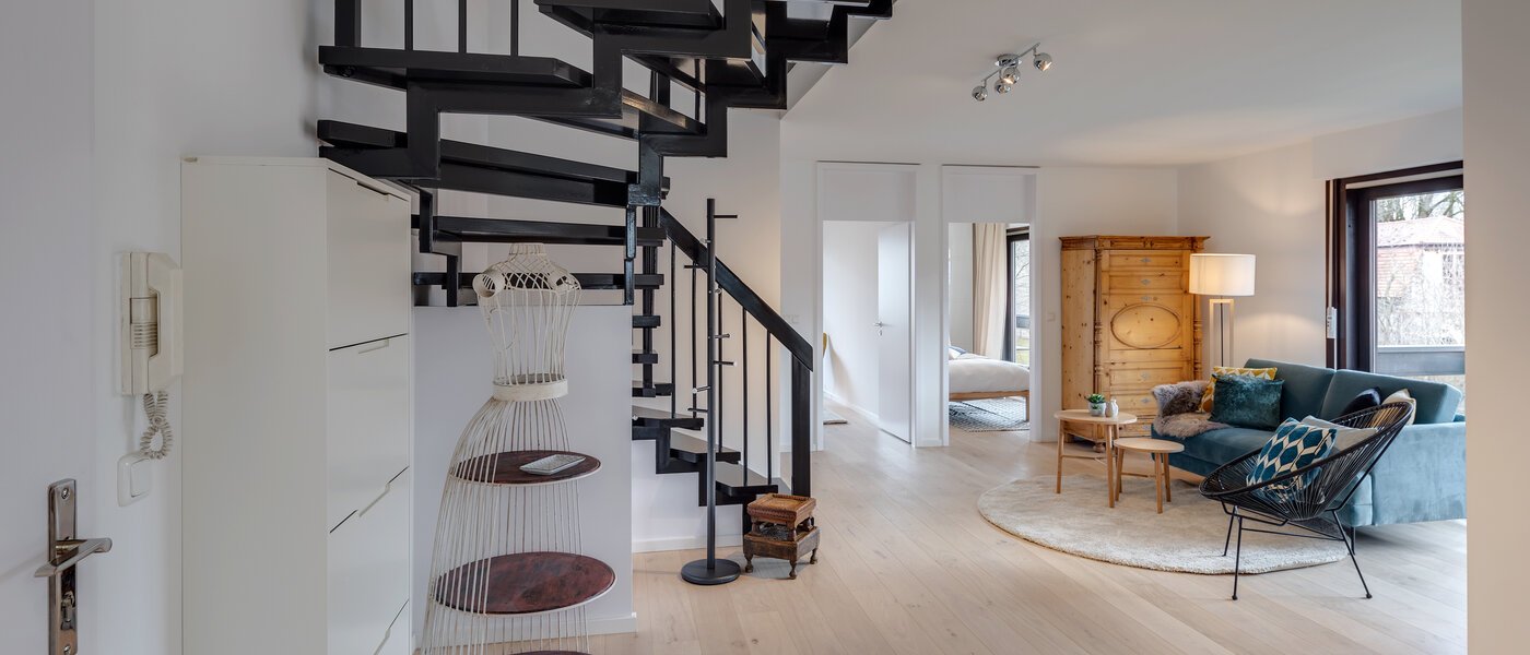 appartement style maisonnette München Oberföhring 01 entrée 10997