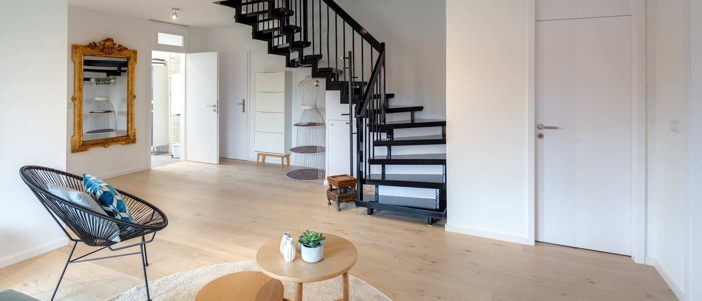 appartement style maisonnette München Oberföhring 04 entrée 10997