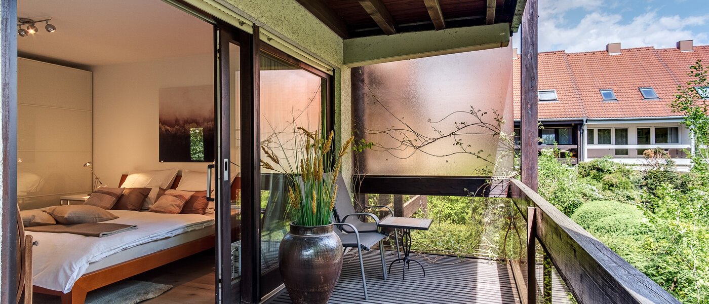 appartement style maisonnette München Oberföhring 01 2e balcon 10997