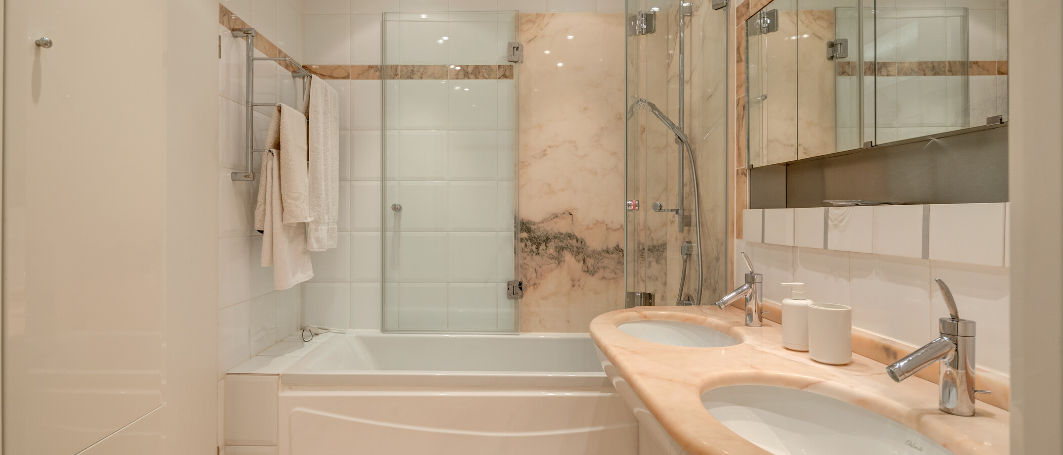 appartement style maisonnette München Schwabing-West (rund um den Hohenzollernplatz) 01 salle de bain 11000