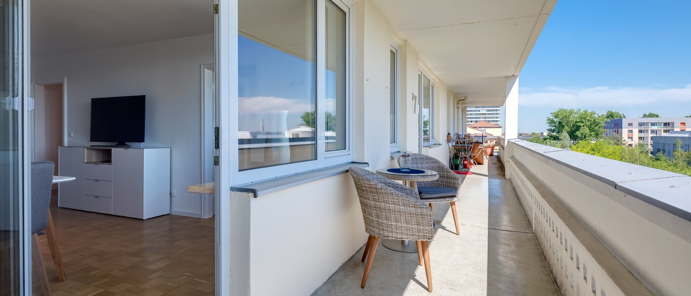 appartement München Schwabing (links der Leopoldstraße) 03 balcon 11029