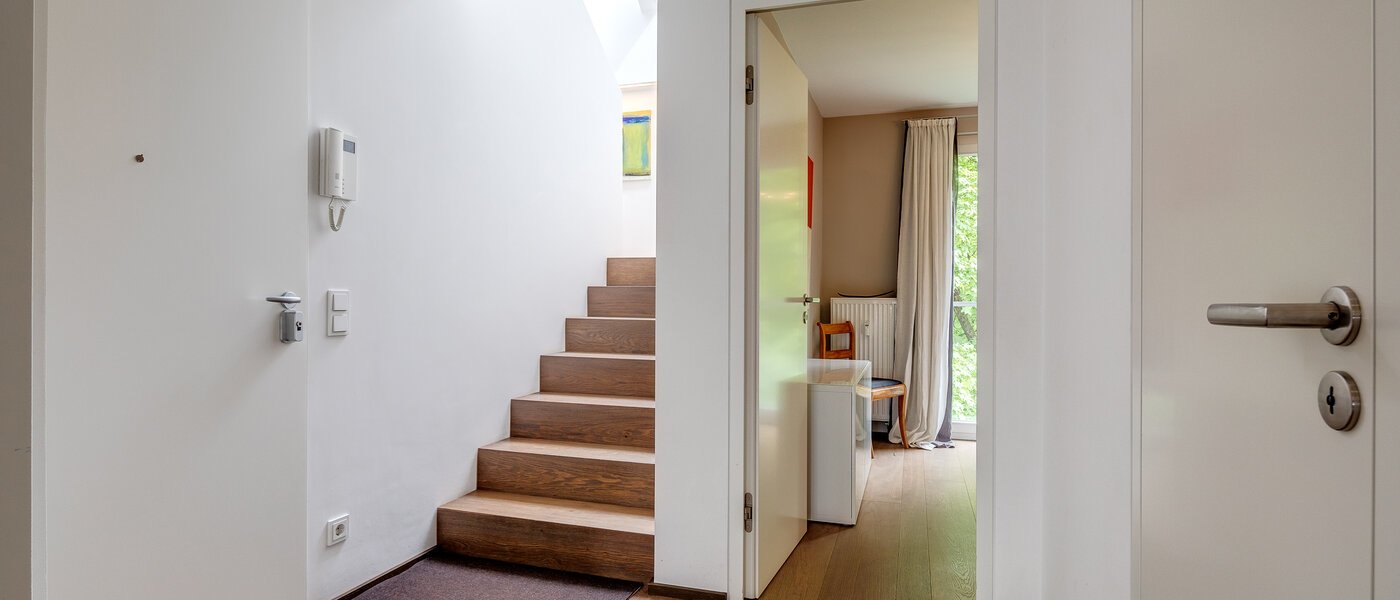 appartement avec mezzanine München Au 06 entrée/couloir 11032