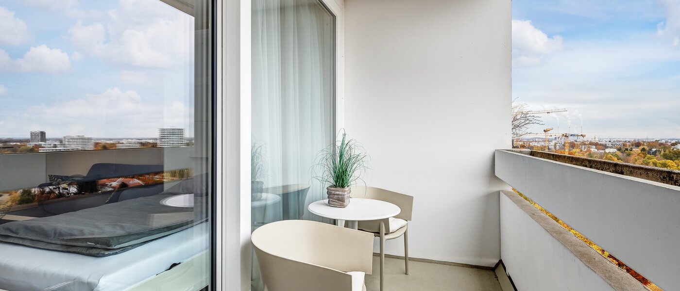 appartement München Arabellapark 01 balcon 11073