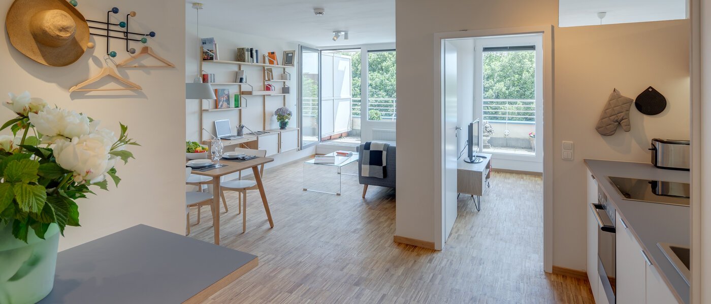 appartement avec terrasse sur le toit München Bogenhausen 03 cuisine 11076