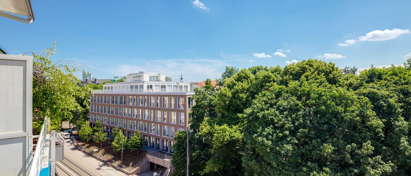 appartement avec terrasse sur le toit München Bogenhausen 02 vue 11076