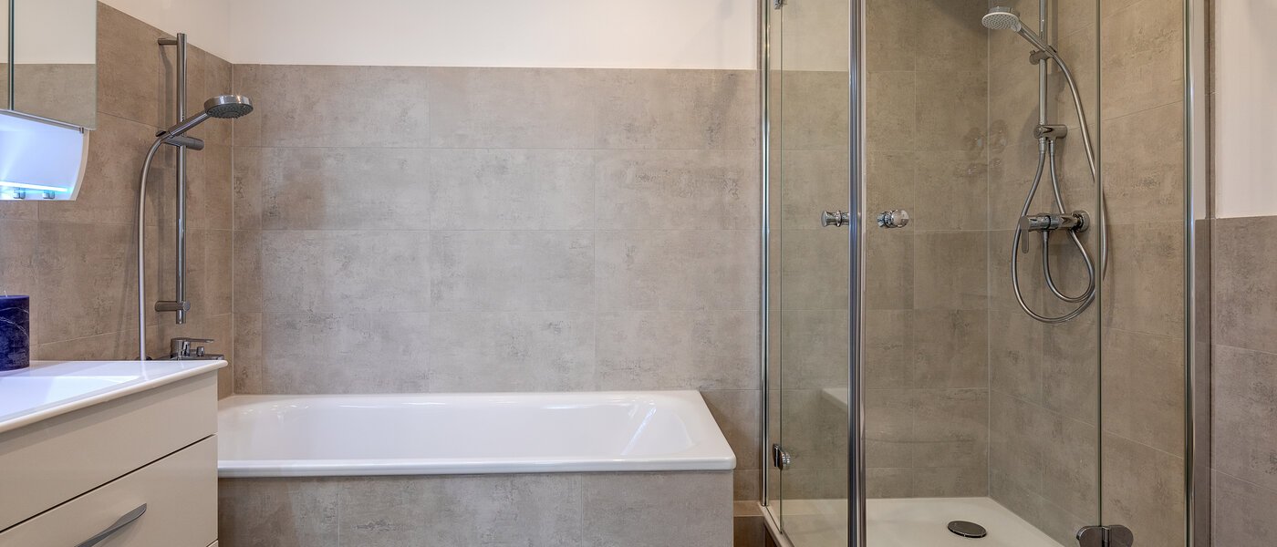 appartement München Maxvorstadt 01 salle de bain 11124